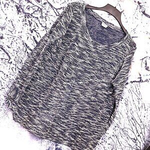 STEEL GREY LIGHTWEIGHT SWEATER L Hannah's Closet Lace Back Top Vacation Travel